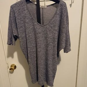 Short sleeve Aiden Y sweater-like top